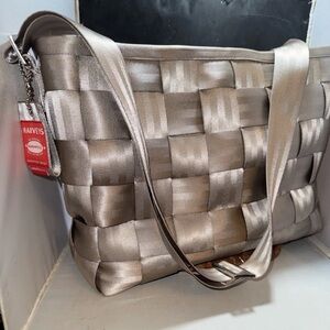 Harveys Metallic Silver Woven Seatbelt Executive Shoulder Bag Bag